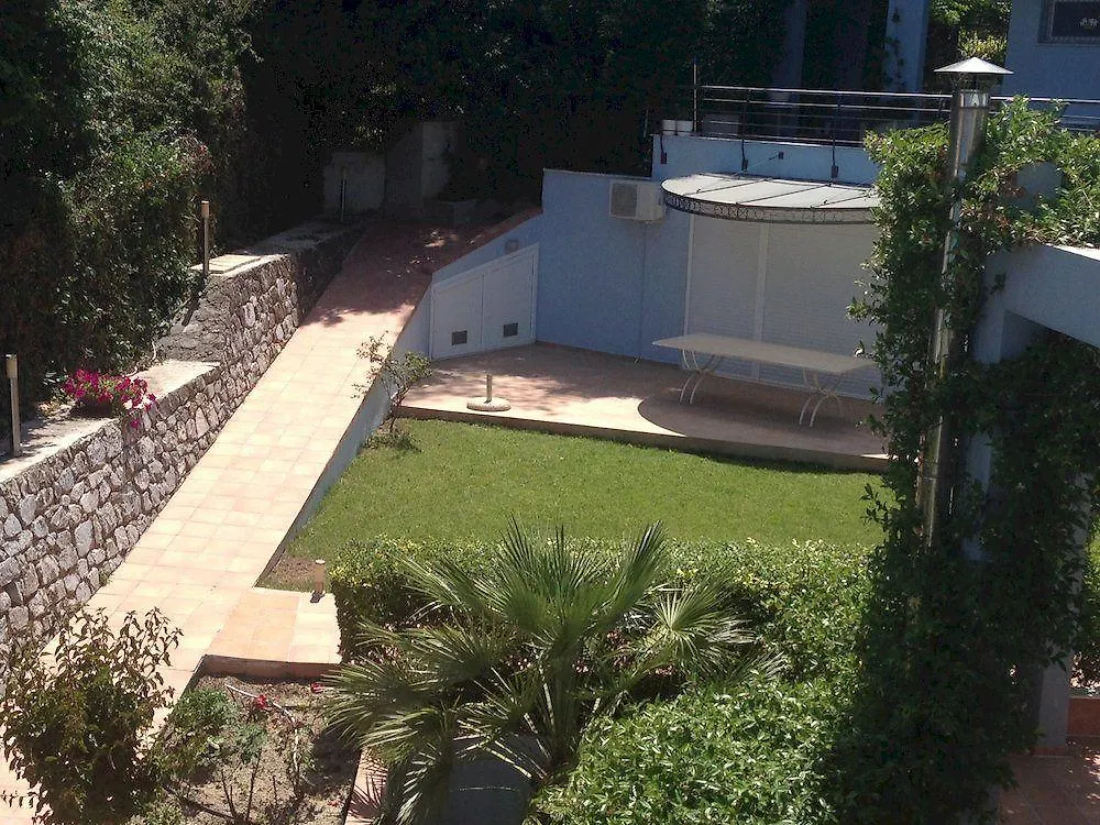 Aegean Residence - F & B Summer Collection Kallithea  Kallithea (Chalkidiki)